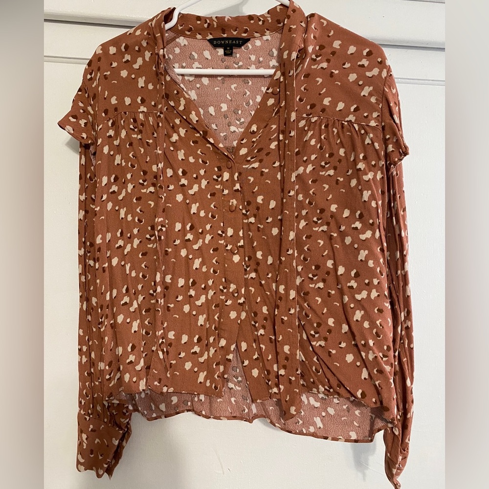 Maurice’s size medium blouse